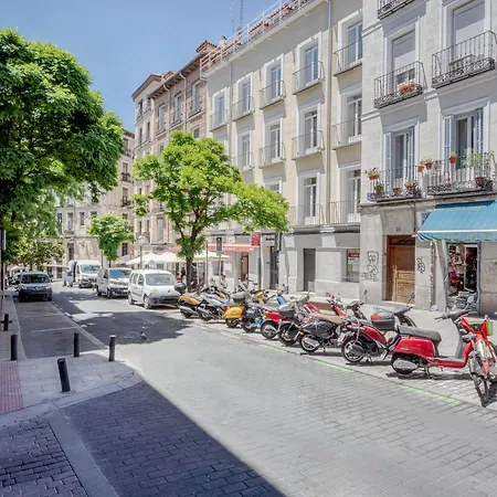 Limehome Madrid La Bolsa-3